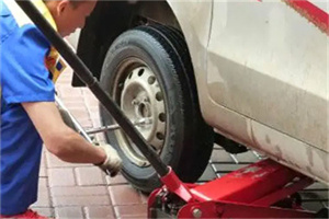 翁源附近拖车24小时服务热线电话